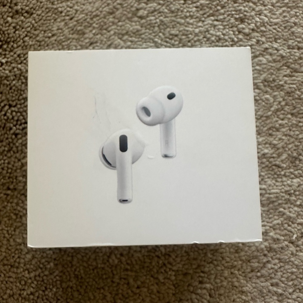 Apple AirPods Pro 3 Wireless Earbuds
